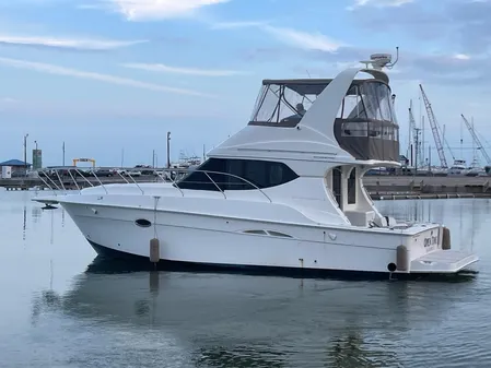 Silverton 34 Convertible image