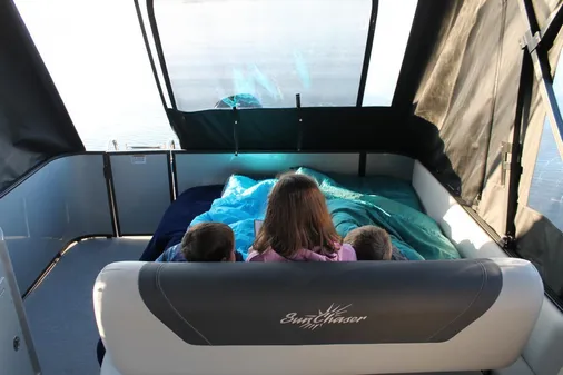 Sunchaser GENEVA-CRUISE-22-VOYAGER image