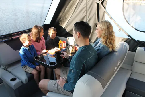 Sunchaser GENEVA-CRUISE-22-VOYAGER image