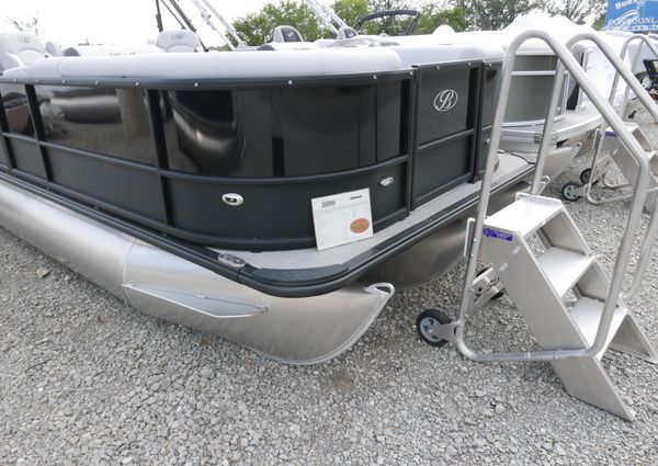 Bentley-pontoons LEGACY-223-QSB image