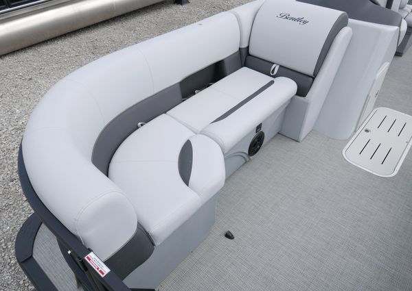 Bentley-pontoons LEGACY-223-QSB image