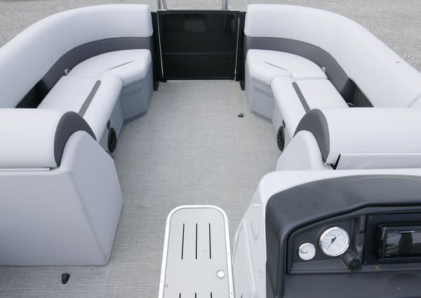 Bentley-pontoons LEGACY-223-QSB image