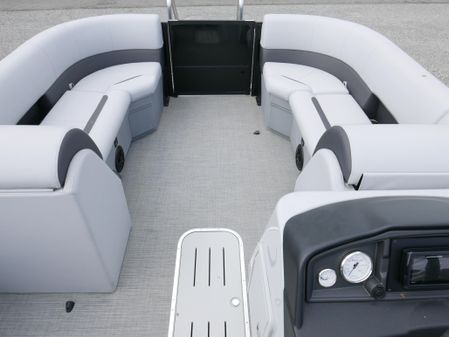 Bentley-pontoons LEGACY-223-QSB image