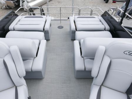 Bentley-pontoons LEGACY-223-QSB image