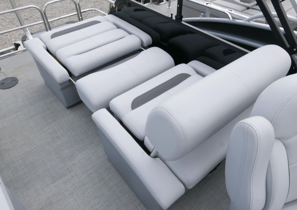 Bentley-pontoons LEGACY-223-QSB image