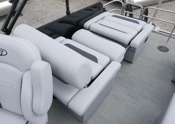 Bentley-pontoons LEGACY-223-QSB image