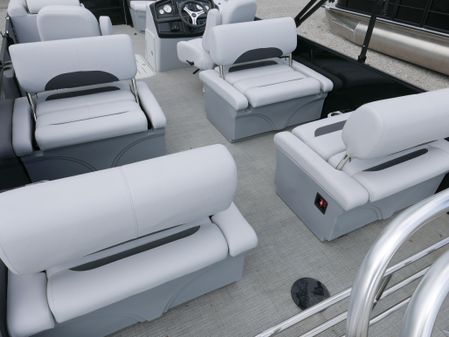 Bentley-pontoons LEGACY-223-QSB image