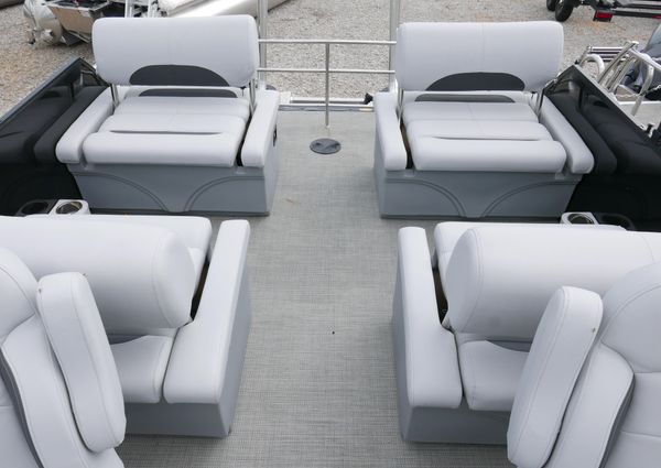 Bentley-pontoons LEGACY-223-QSB image