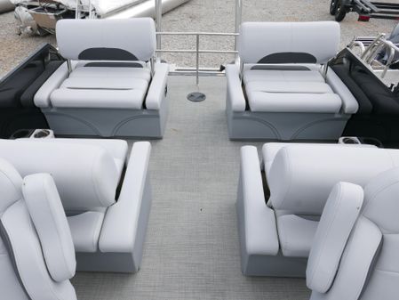 Bentley-pontoons LEGACY-223-QSB image