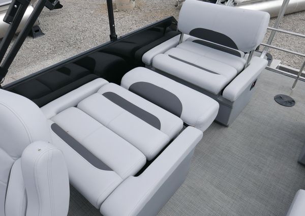 Bentley-pontoons LEGACY-223-QSB image