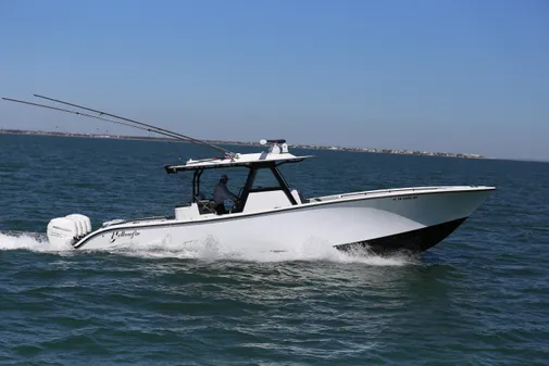 Yellowfin 39 Offshore image