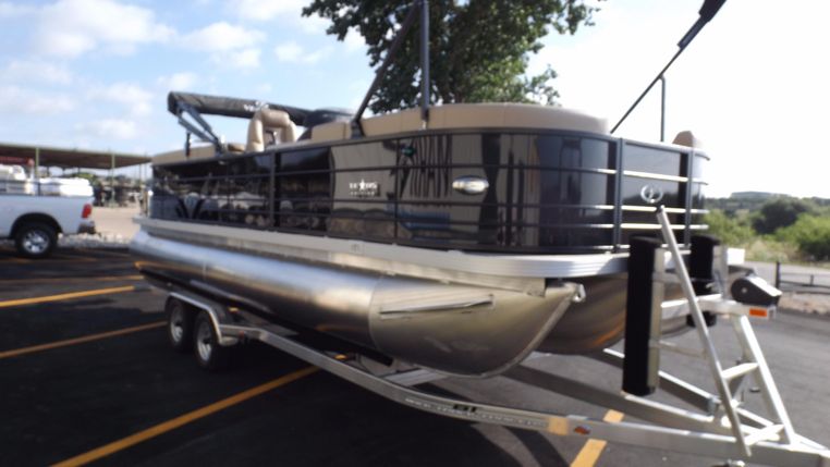 pontoon boats for sale in granbury texas inventory boat details page carey sons marine in pontoon boats for sale in granbury texas inventory boat details page carey sons marine in