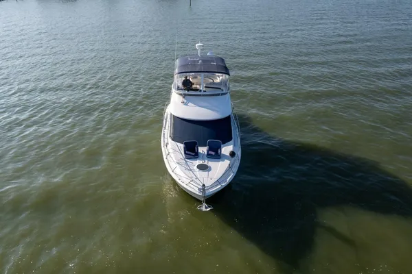 Meridian 391 Sedan image