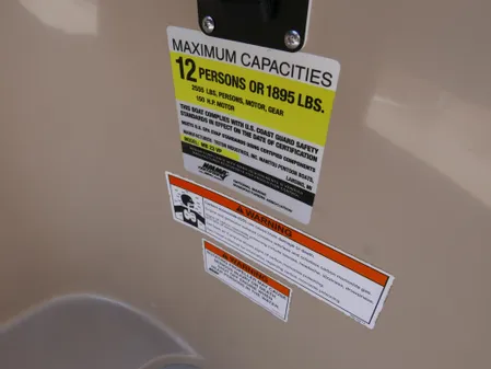 Manitou 23-OASIS-VP image