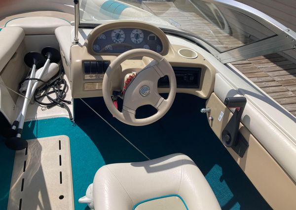 Glastron SSV195-BOWRIDER image