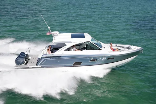 Formula 380 Super Sport Crossover OB 