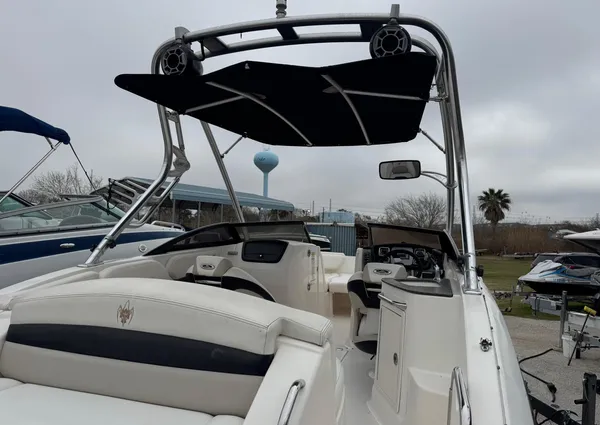 Chaparral SUNESTA-224-XTREME image