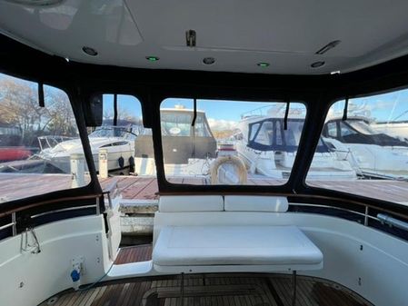 Galeon 330 Fly image