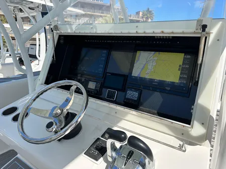 SeaHunter Center Console image