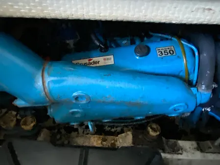 Trojan 10 Meter Sedan image