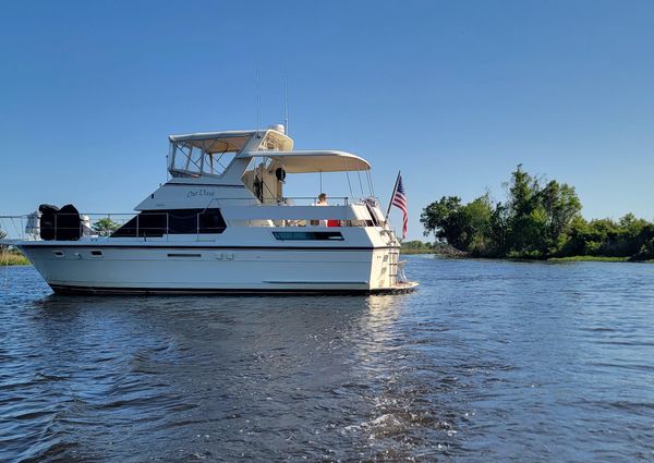 Hatteras 40-DOUBLE-CABIN image