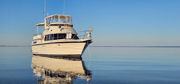 Hatteras 40-DOUBLE-CABIN image