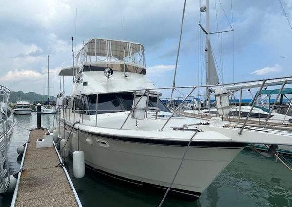 Hatteras 40-DOUBLE-CABIN image