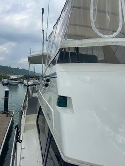 Hatteras 40-DOUBLE-CABIN image