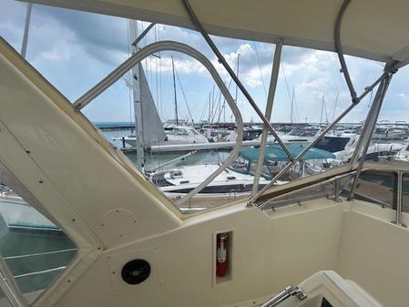 Hatteras 40-DOUBLE-CABIN image