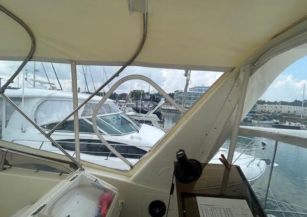 Hatteras 40-DOUBLE-CABIN image