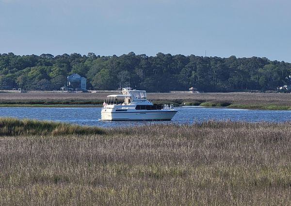 Hatteras 40-DOUBLE-CABIN image