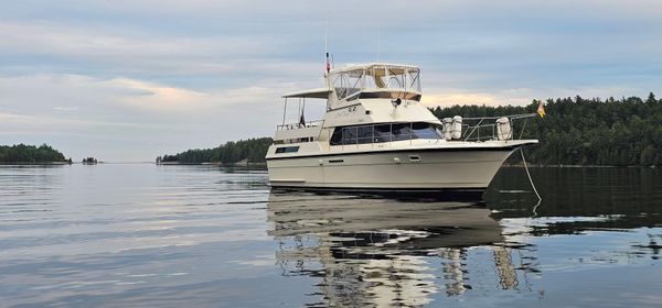 Hatteras 40-DOUBLE-CABIN image