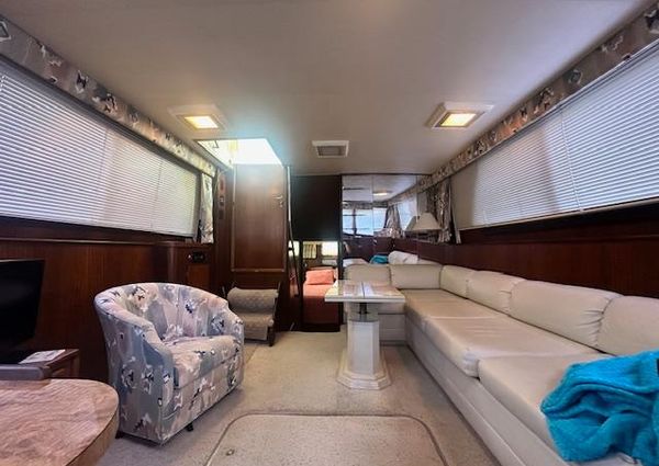 Hatteras 40-DOUBLE-CABIN image