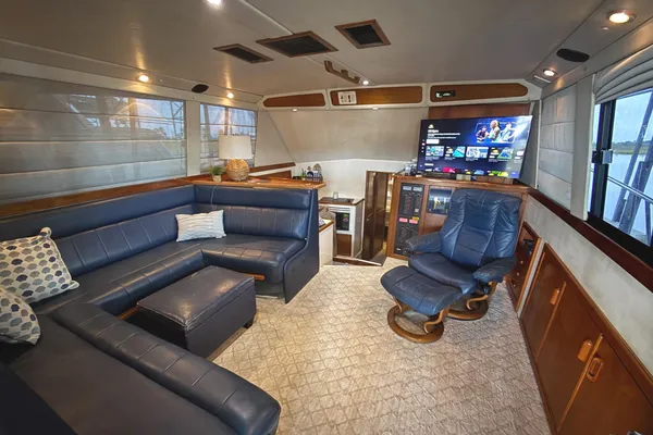 Riviera 39 Open Flybridge image
