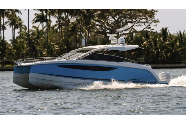 Four-winns TH36 image