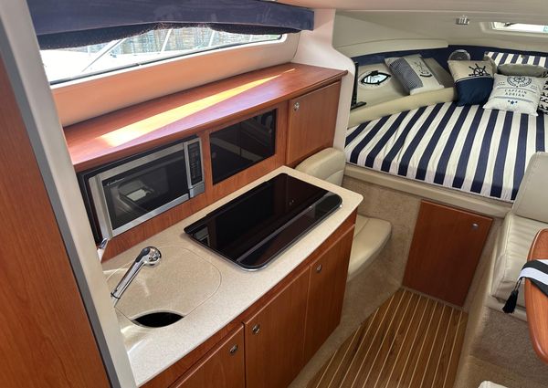 Bayliner 285 image