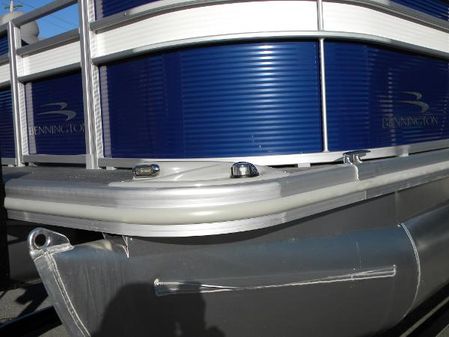Bennington 198SLJ image