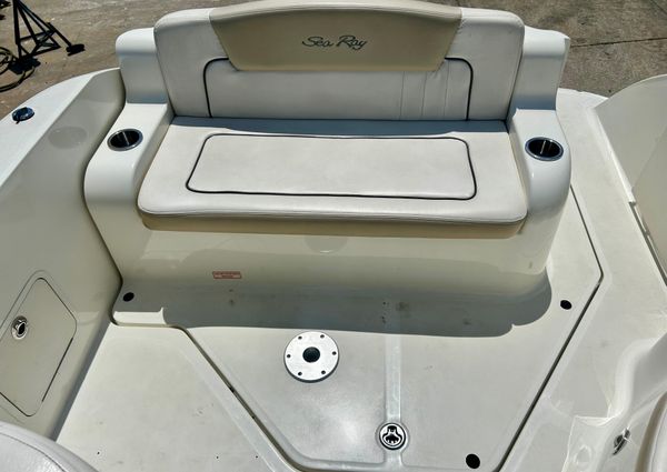 Sea-ray 240-SUNDANCER image