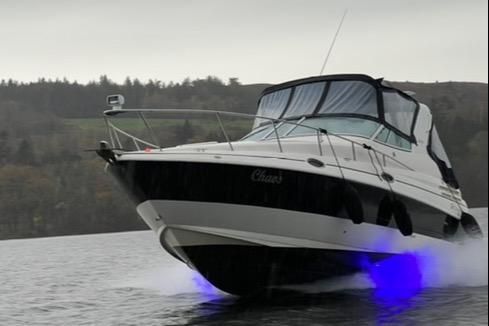Cruisers Yachts 280 Express