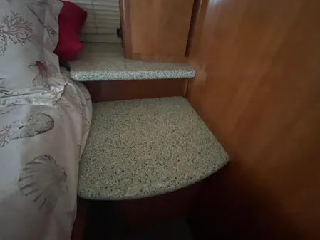 Carver 444 Cockpit Motor Yacht image