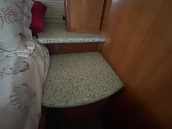 Carver 444 Cockpit Motor Yacht image