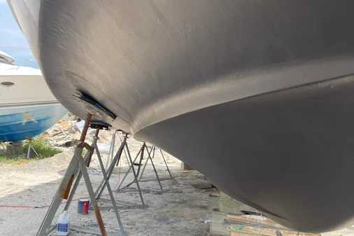 Carver 444 Cockpit Motor Yacht image