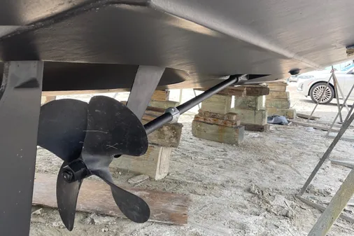 Carver 444 Cockpit Motor Yacht image