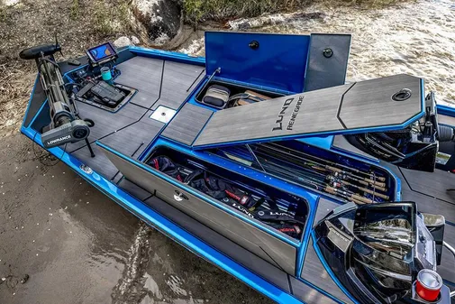 Lund 1975-RENEGADE image