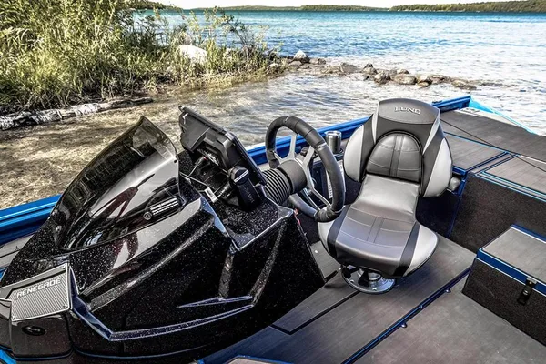 Lund 1975-RENEGADE image