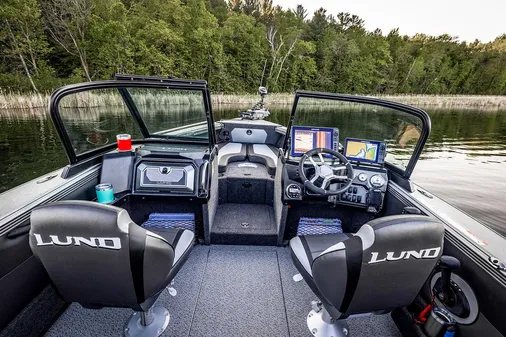 Lund 1975-TYEE image