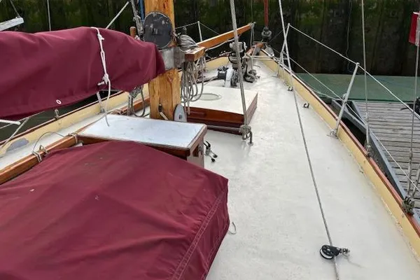 Laurent-giles KEYHAVEN-YAWL image