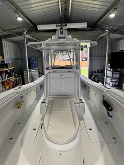 Yellowfin 36 Offshore image