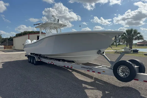 Yellowfin 36 Offshore image