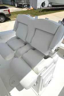 Sea Hunt Gamefish 25 image